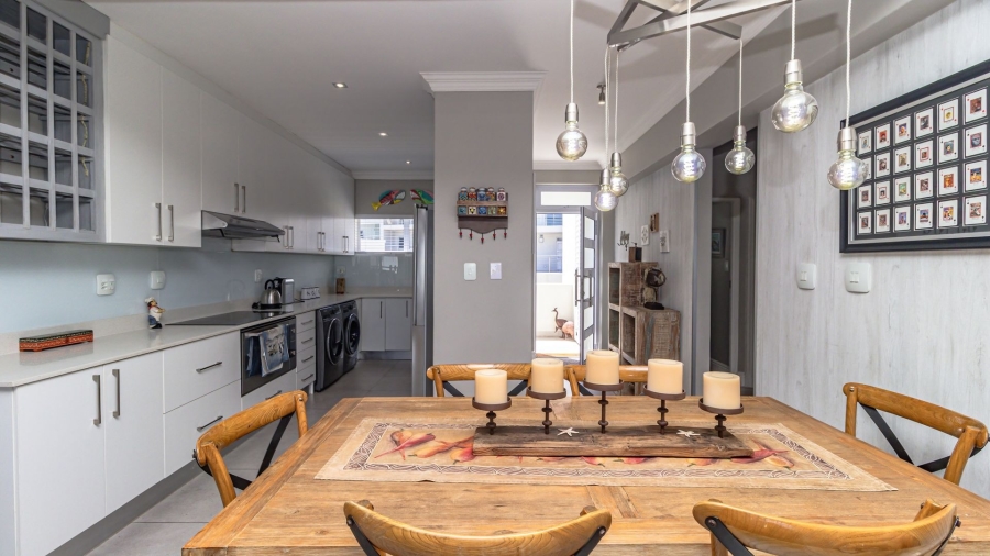 3 Bedroom Property for Sale in Big Bay Western Cape